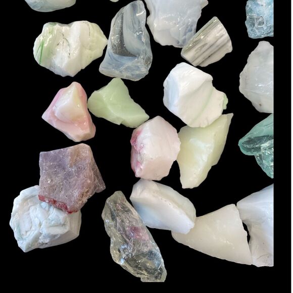 Art Glass Cullet Glowing Manganese Uranium Glass Bulk Assortment 3 LBS #5GA2 - Picture 5 of 8